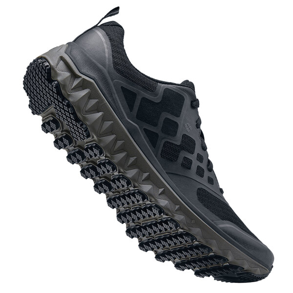water resistant athletic shoes