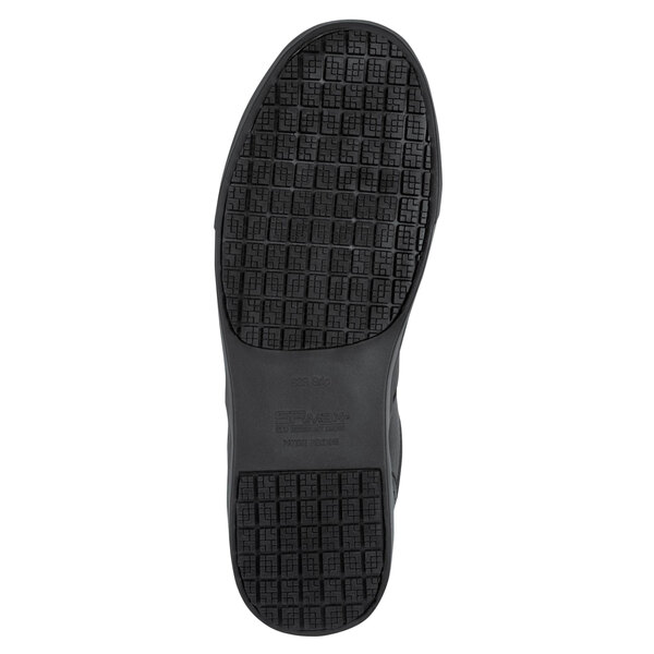 The black rubber sole of a SR Max Santa Cruz men's shoe.