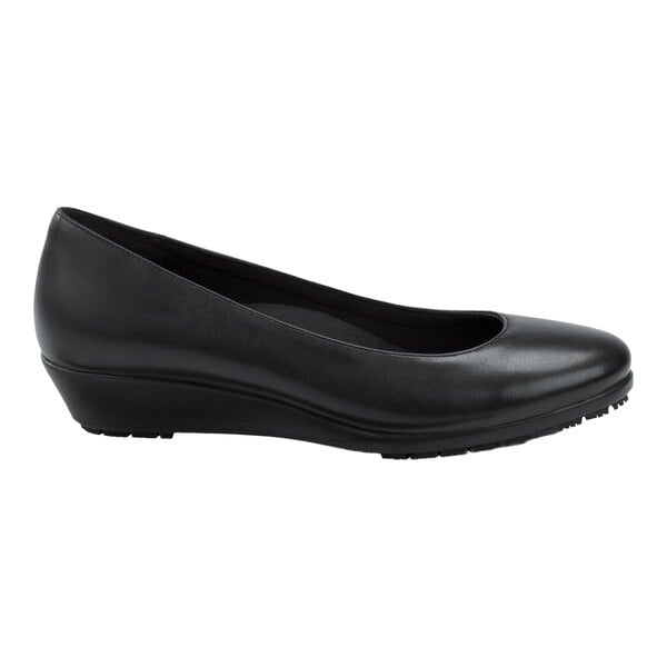 SR Max SRM515 Bristol Women's Size 7 Medium Width Black Soft Toe Non-Slip Pump Dress Shoe