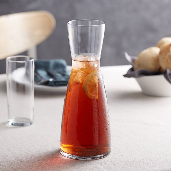 Acopa 33 oz. Glass Carafe with Resealable Lid - 12/Case