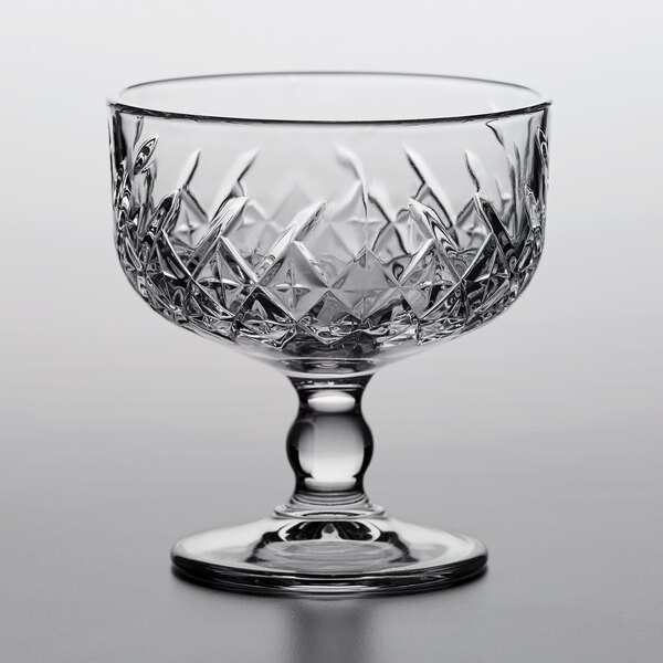 A Pasabahce Timeless Vintage stemmed dessert glass with a diamond pattern.