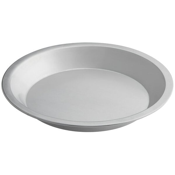 A round silver Baker's Mark aluminum pie pan.