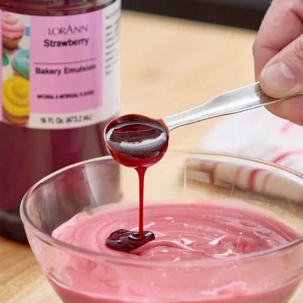 LorAnn Oils 16 fl. oz. Strawberry Bakery Emulsion