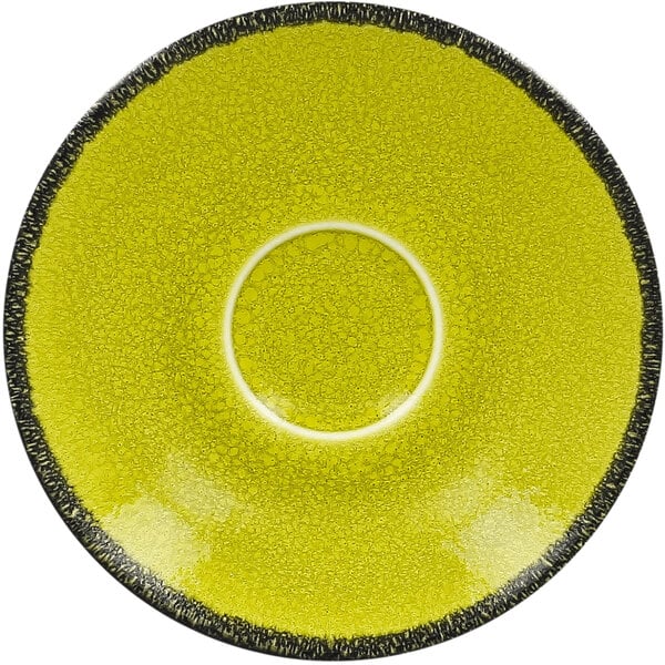 a yellow plate with black edges