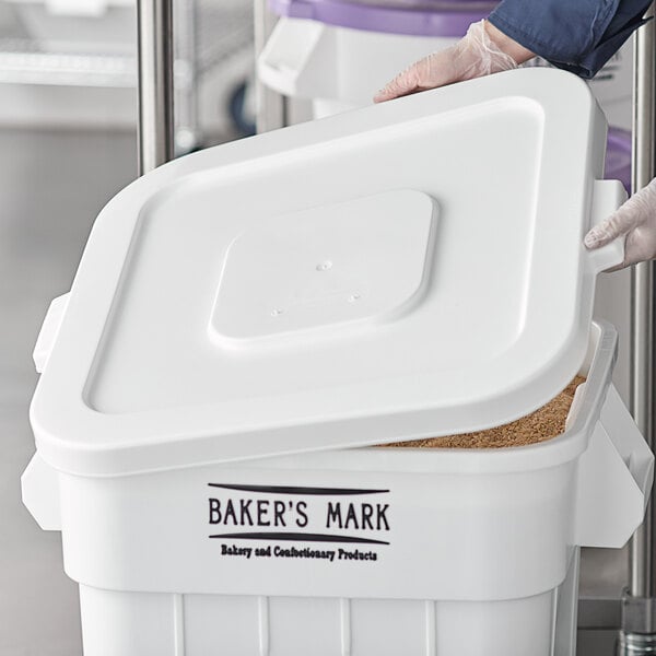 Baker S Mark 32 Gallon 510 Cup White Square Ingredient Bin Lid