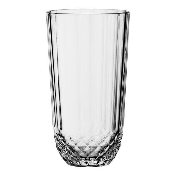 A Pasabahce Diony long drink glass with a diamond patterned rim.