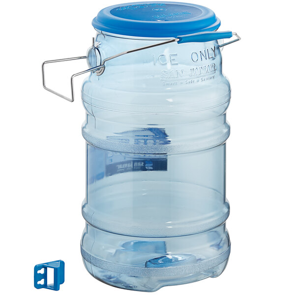 A clear plastic San Jamar ice tote with a blue lid and handle.