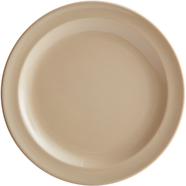 An Acopa Foundations tan narrow rim melamine plate on a white background.