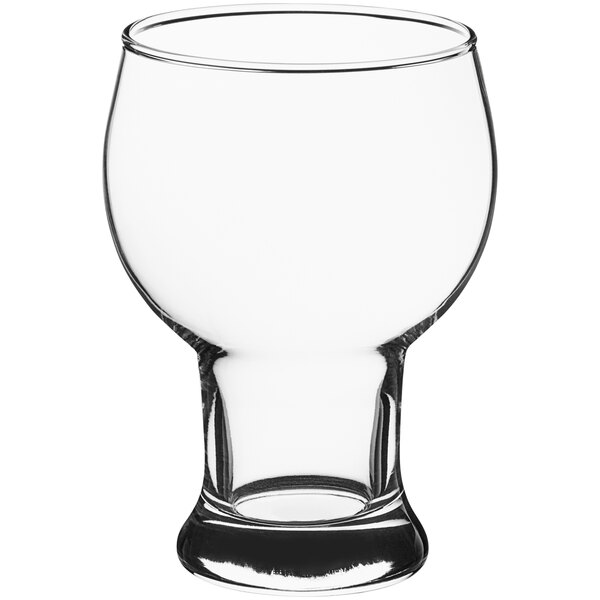 An Acopa Select clear beer/cocktail glass with a white background.