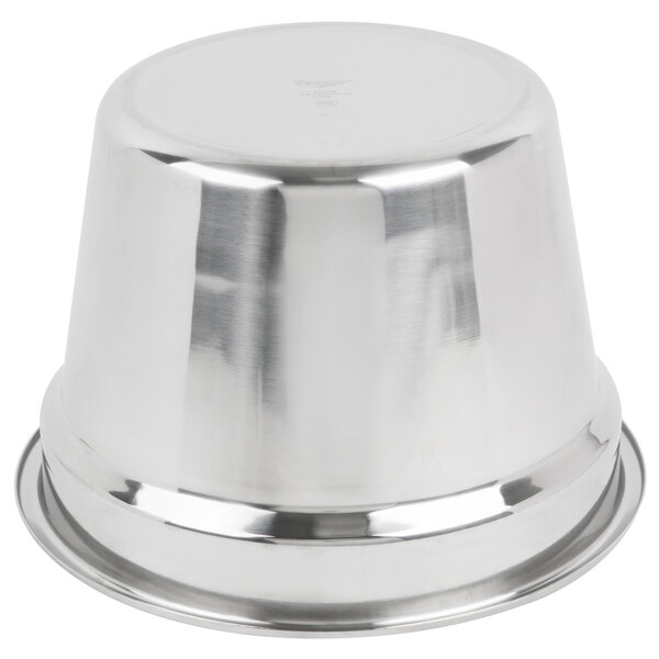 A Vollrath stainless steel soup inset with a lid.