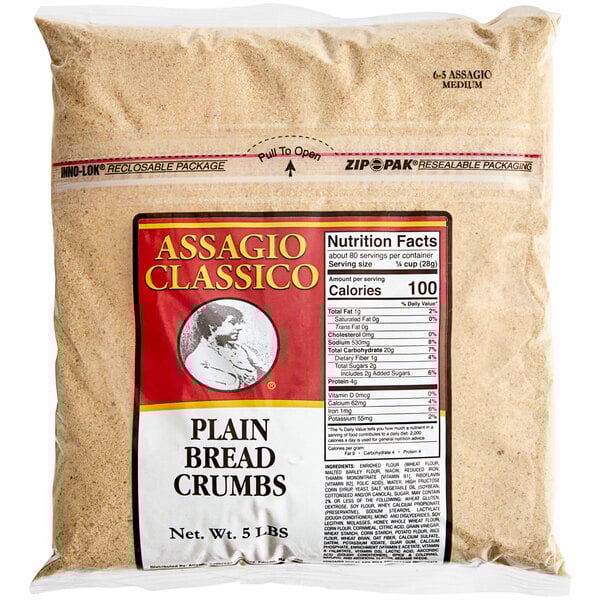 A bag of Assaggio Classic plain bread crumbs.