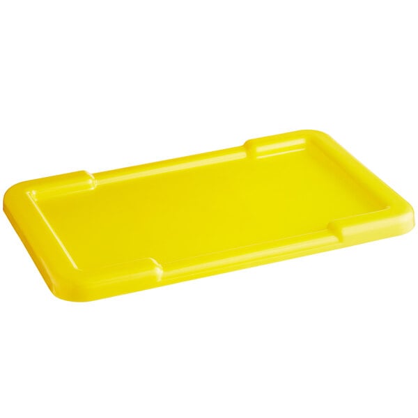 Choice 25 x 15 x 8 Yellow Meat Lug / Tote Box with Cover