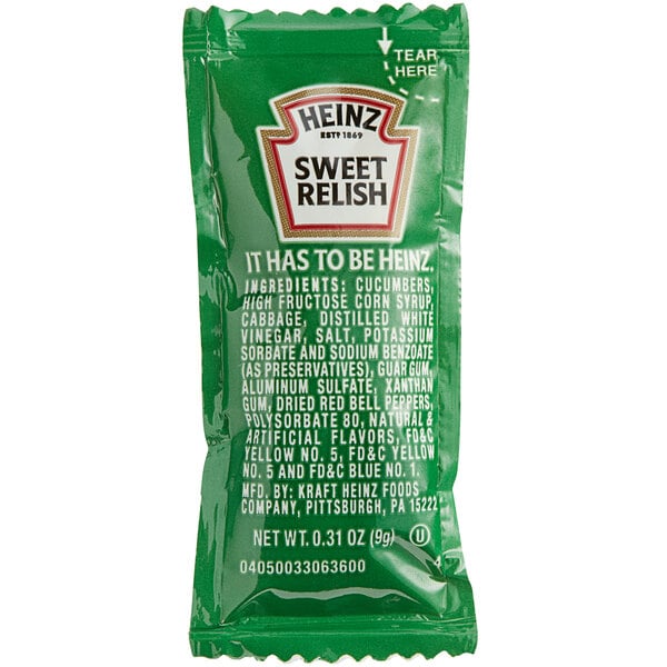 A green Heinz sweet relish packet with white and black text.