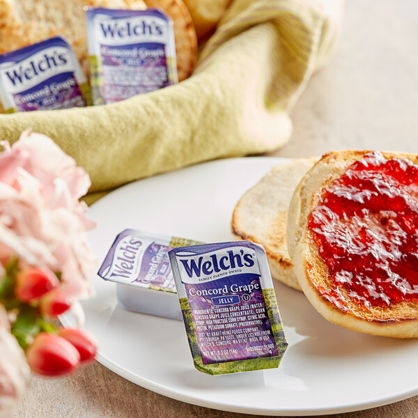Welch's Grape Jelly Portion Cups in Bulk 200/Case