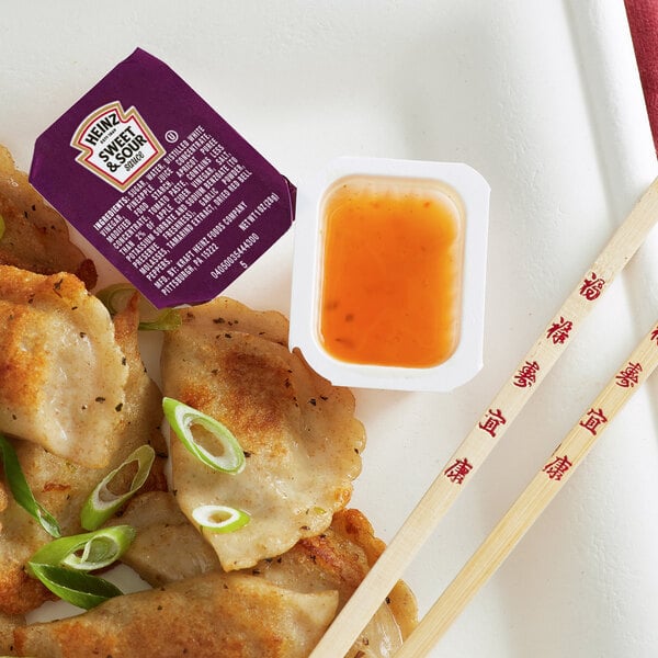 Heinz 1 oz. Sweet and Sour Sauce Portion Cups - 100/Case