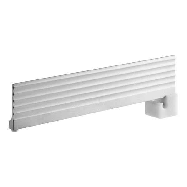 A stainless steel rectangular fence with lines.