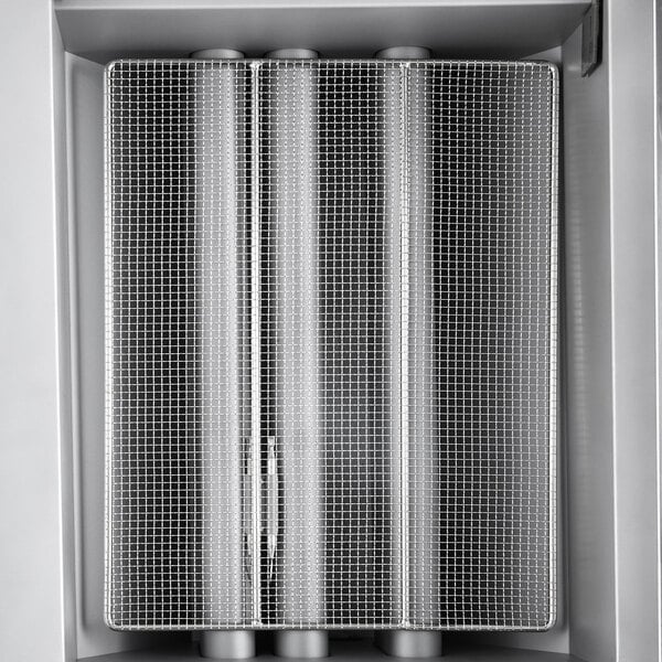 Avantco FBF1824LP Gas 110-125 lb. Flat Bottom Funnel Cake / Donut Fryer - 90,000 BTU