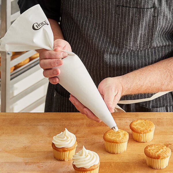 How to use a pastry bag