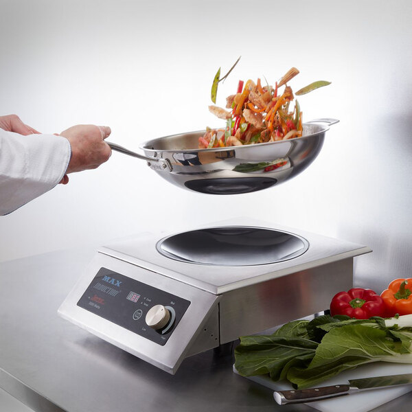Spring USA SM-351WCR-6 MAX Induction Cook Only Wok Induction Range with Primo Wok Pan - 208-240V, 3500W