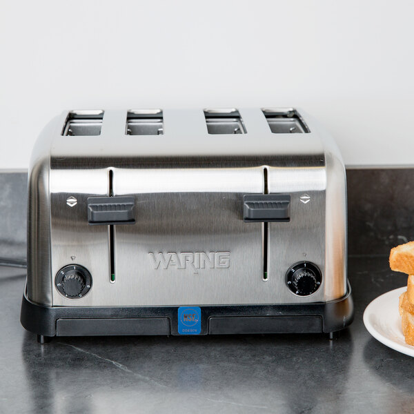 Waring Commercial Light-Duty 4-Slice, 2-Slot Toaster