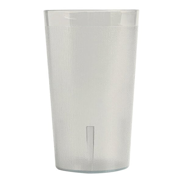 A clear plastic Cambro tumbler.