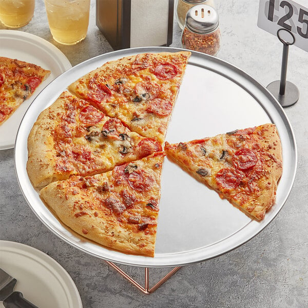 personal size pizza pans