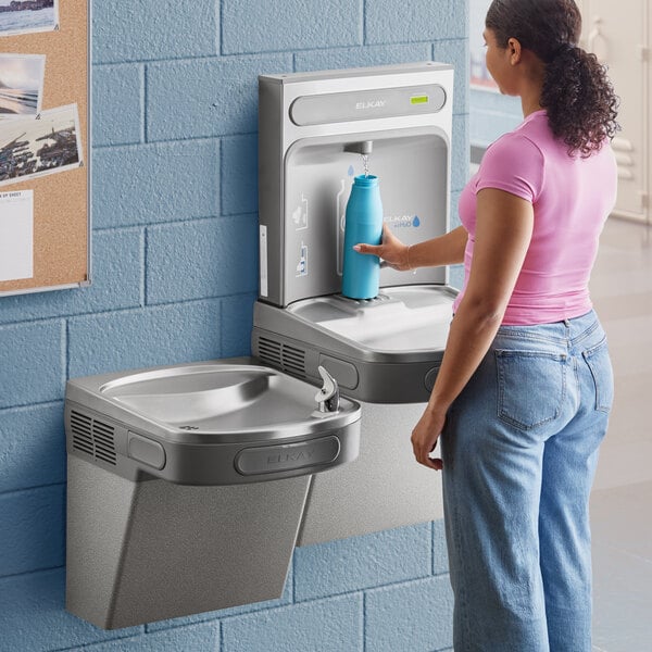 Zurn Elkay EZSTLDDWSLK ezH20 Light Gray Hands-Free Non-Filtered Bottle Filling Station with Versatile Bi-Level Drinking Fountain - Non-Refrigerated