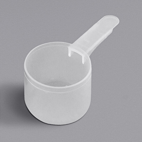 A polypropylene scoop with a medium handle.