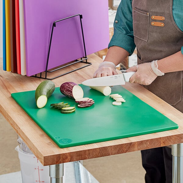 Types of Cutting Boards: Materials, Sizes, Colors, & Shapes