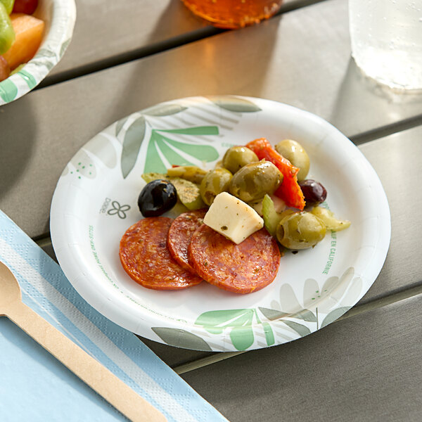 Dixie Pathways 6 7/8" Medium Weight Paper Plate - 500/Case