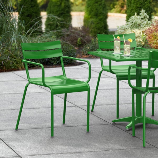 Droogte totaal meten Lancaster Table & Seating Green Powder Coated Aluminum Outdoor Arm Chair