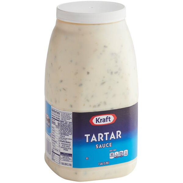 A white sauce in a Kraft Tartar Sauce plastic container.