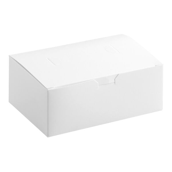 A white customizable take out lunch or chicken box with a tuck top.