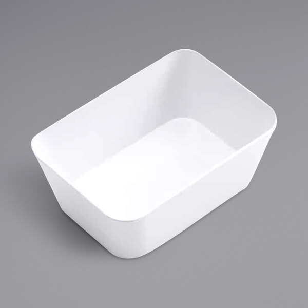 An American Metalcraft white plastic rectangular container.