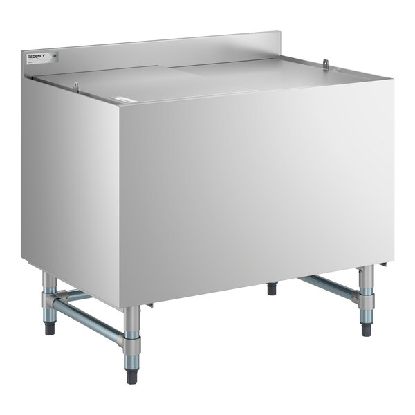 A stainless steel beer box with a lid and 3-inch backsplash, designed for commercial use.