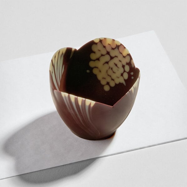 Callebaut Medium Marbled Chocolate Tulip Cup - 36/Box