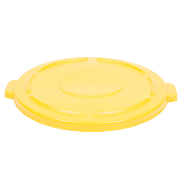 A yellow plastic lid with a handle for a Rubbermaid BRUTE trash can.
