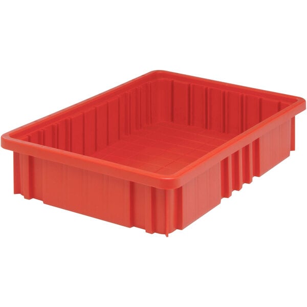 A Quantum red heavy-duty dividable container with a square bottom.