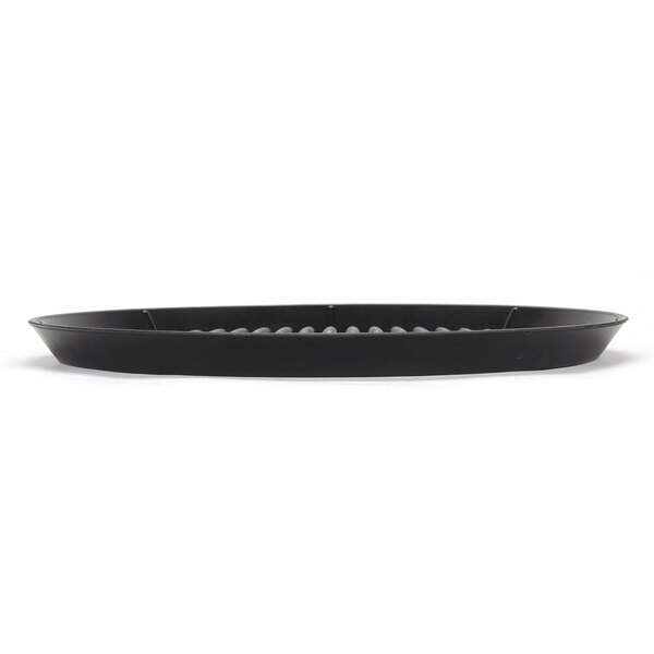 A black round HS Inc. Pizza Pleezer tray.