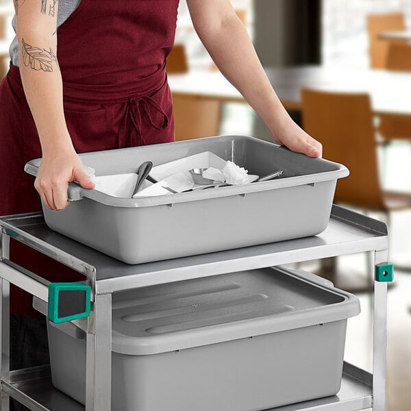 Choice 20" x 15" x 5" Gray Polypropylene Bus Tub / Food Storage Box