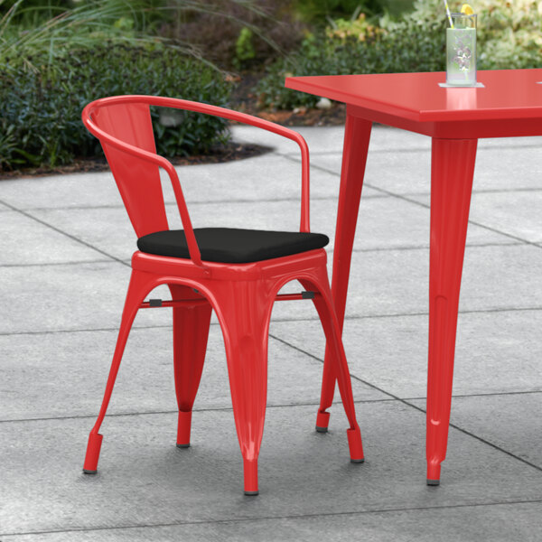 Red metal bistro table and chairs new arrivals