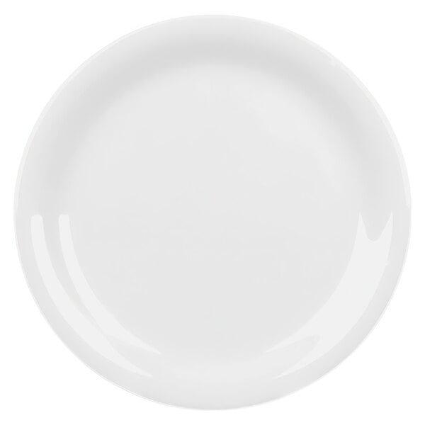 A close-up of a white plate with a narrow rim.