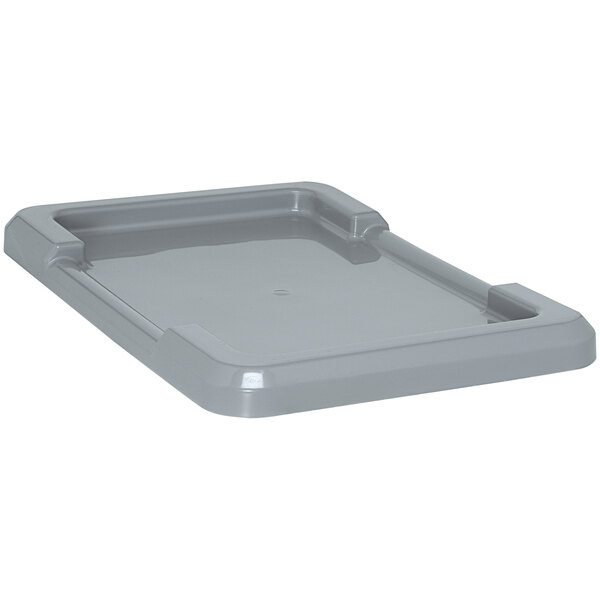 A gray plastic lid for a Quantum cross stack tub.