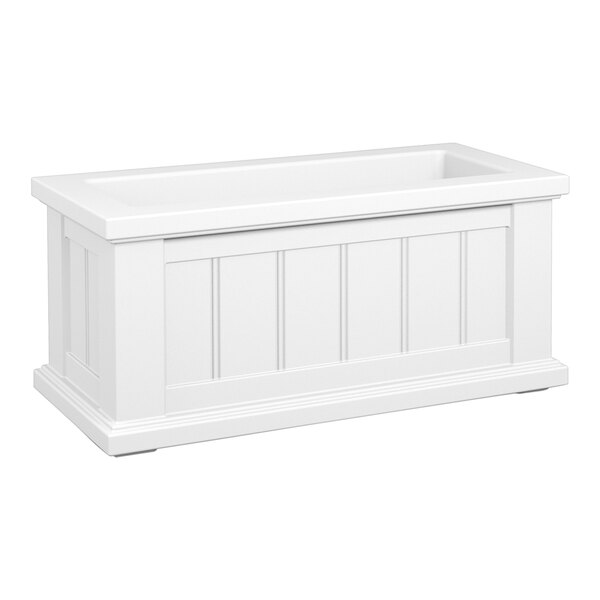 A white rectangular tub with a rectangular bottom.