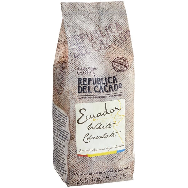 A white bag of Republica del Cacao Ecuador White Chocolate Couverture with a label.