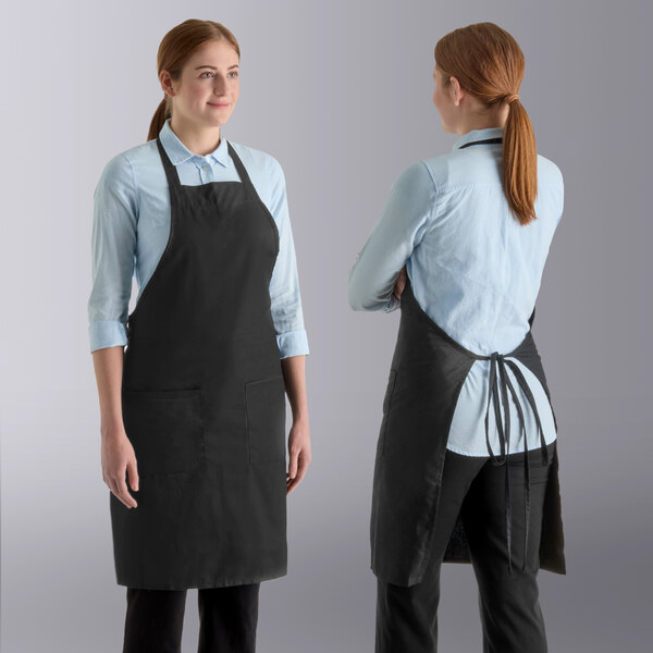 Choice Bulk Black Customizable Poly-Cotton Standard Bib Apron with 2 Pockets - 150/Case