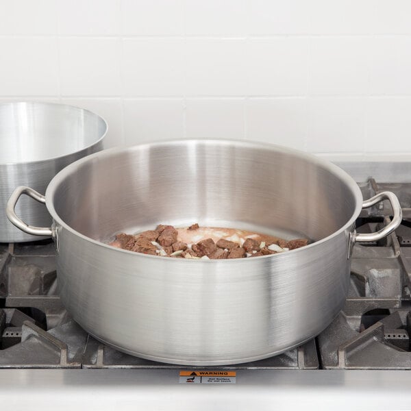 Order a Braiser Pan with Round Fry Basket for Batch Cooking