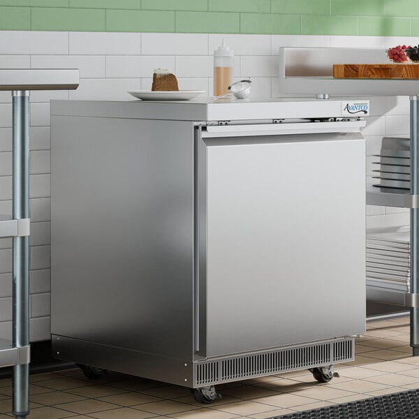 Avantco ZUC-27R-WMS 27" VersaHub WiFi-Enabled Front Breathing Undercounter Refrigerator