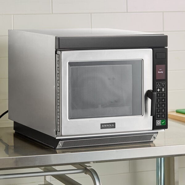 Amana RC17S2 Heavy Duty Stainless Steel Commercial Microwave Oven with Push Button Controls - 208/240V, 1700W