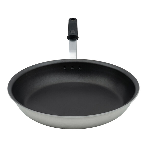 A 14-inch aluminum non-stick fry pan with a rivetless interior, CeramiGuard II coating, and a black silicone handle.